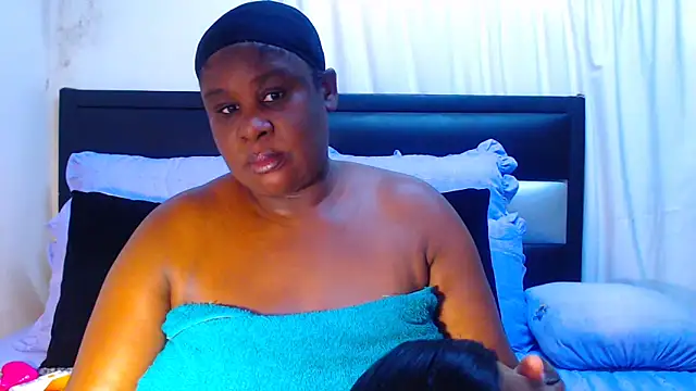 DARKBUSTY030 online show from 04/03/26, 12:00