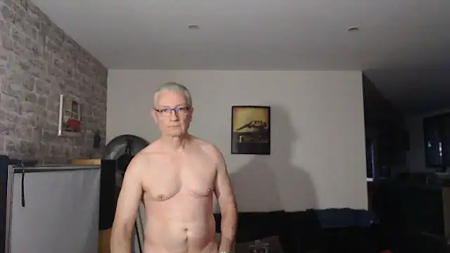 Snapshot of Goduleur69 chatting on 11/25/25, 04:18 Goduleur69 online show from 11/25/25, 04:18