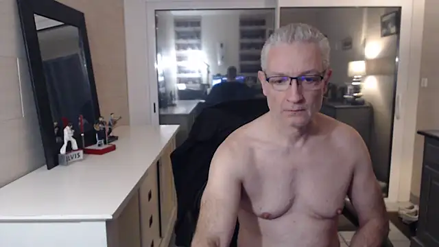 Snapshot of Goduleur69 chatting on 01/16/25, 04:18 Goduleur69 online show from 01/16/25, 04:18