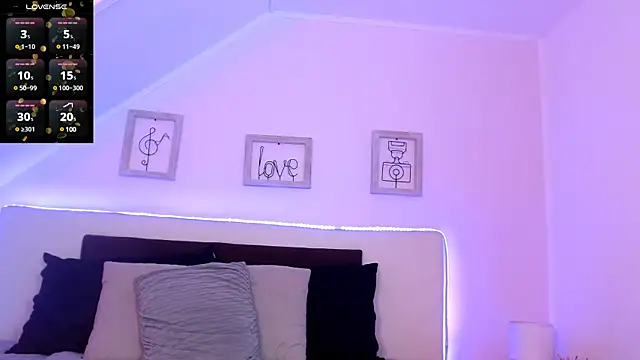 Snapshot of Tifanny_grey chatting on 02/12/25, 07:56 Tifanny grey online show from 02/12/25, 07:56