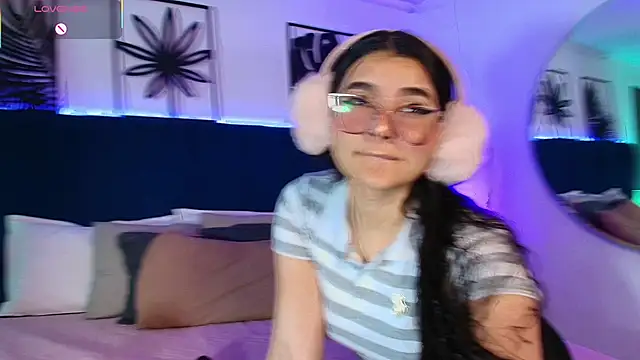 Tifanny grey online show from 11/07/25, 07:40