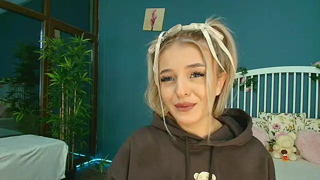 AlicePirs online show from 10/23/25, 04:22