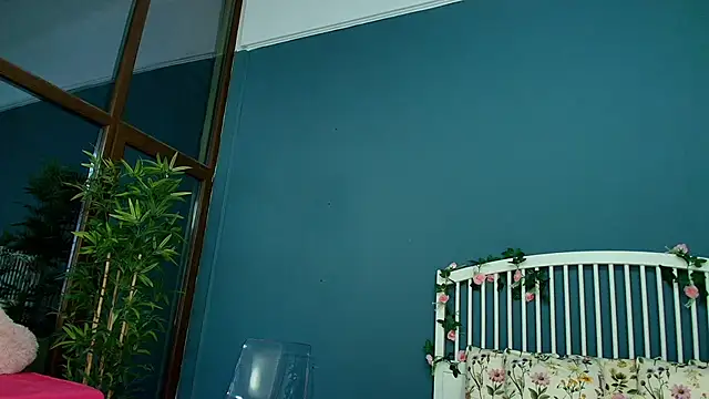 AlicePirs online show from 12/01/25, 05:08