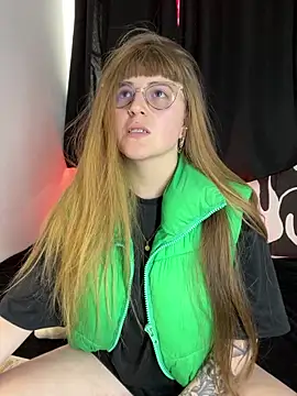 tekila   online show from 10/15/25, 09:12