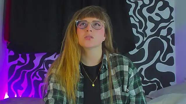 tekila   online show from 09/19/25, 02:59