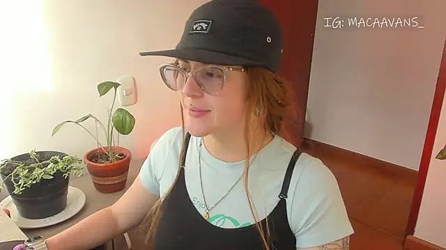 tekila   online show from 05/29/26, 10:05
