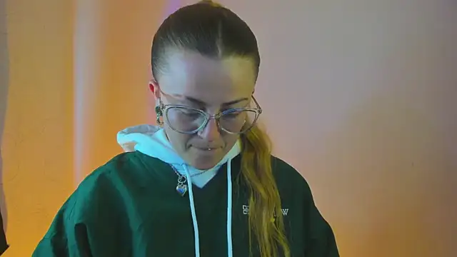 tekila   online show from 02/07/25, 08:53