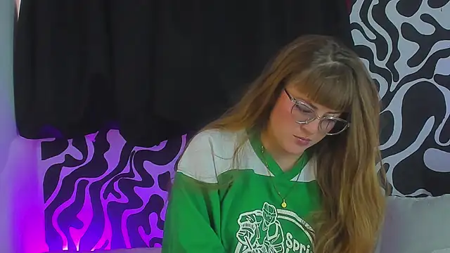 tekila   online show from 09/09/25, 06:28