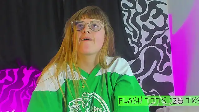 tekila   online show from 10/10/25, 03:29