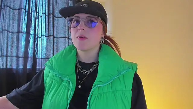 tekila   online show from 03/20/25, 07:14