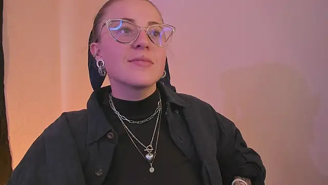 tekila   online show from 02/08/25, 08:42