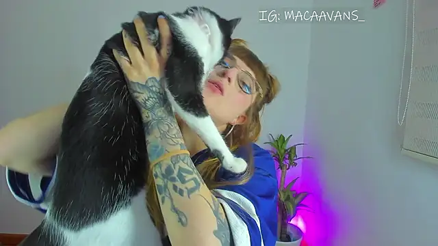 tekila   online show from 02/21/26, 01:07