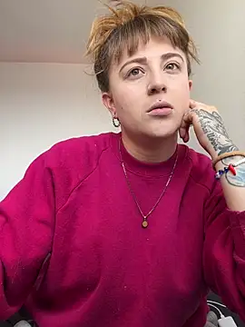 tekila   online show from 11/22/25, 07:35