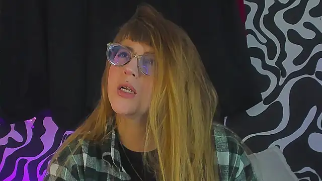 tekila   online show from 09/12/25, 06:40