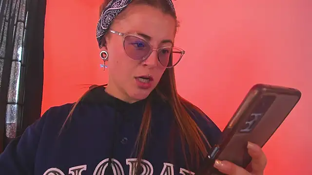 tekila   online show from 01/07/25, 08:42