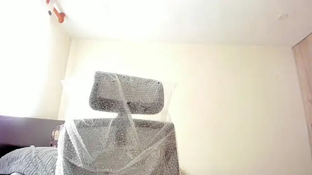 Snapshot of Sweetdreamses_ chatting on 09/18/25, 02:09 Sweetdreamses  online show from 09/18/25, 02:09