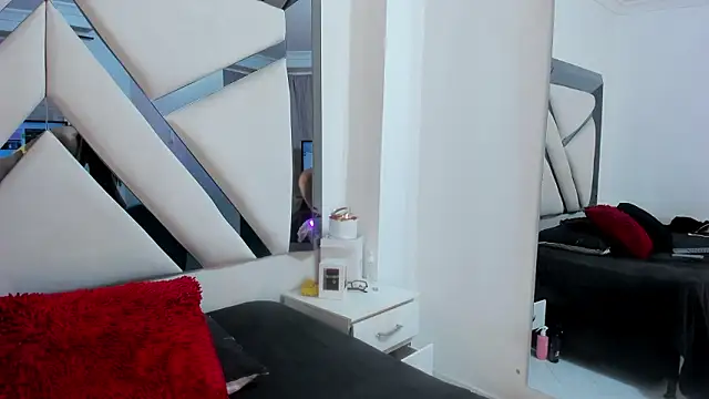 katherineFostel online show from 03/10/26, 06:34