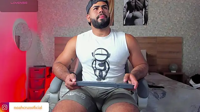 noah crux online show from 09/29/25, 08:14