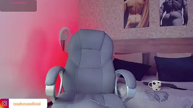 noah crux online show from 10/22/25, 12:26