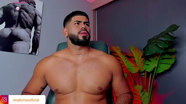 noah crux online show from 03/31/26, 10:12