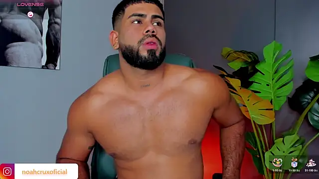 noah crux online show from 04/10/26, 04:30