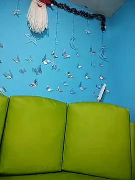 evelyn prince1 online show from 12/04/25, 01:48