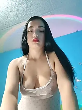 Snapshot of evelyn_prince1 chatting on 05/05/26, 02:25 evelyn prince1 online show from 05/05/26, 02:25