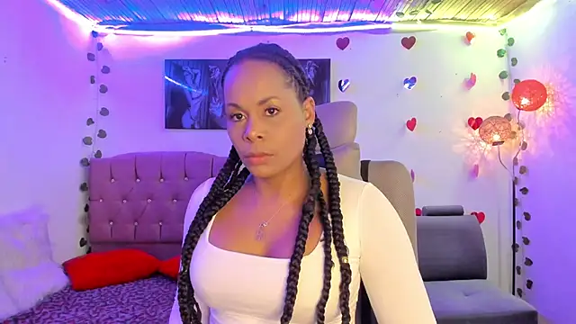 Camille rose  online show from 02/23/25, 01:57