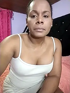 Camille rose  online show from 02/26/25, 11:41