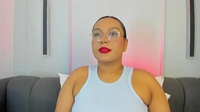 ellamontoya online show from 11/25/25, 11:54