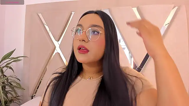 Snapshot of ellamontoya chatting on 02/07/26, 12:13 ellamontoya online show from 02/07/26, 12:13