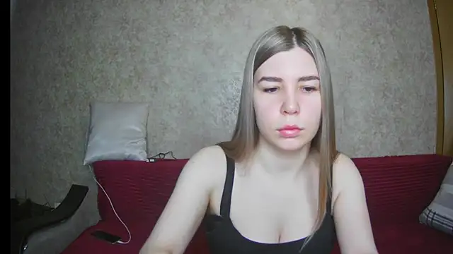 ElllaNuar online show from 03/11/25, 03:36