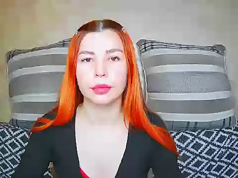 ElllaNuar online show from 10/15/25, 03:27