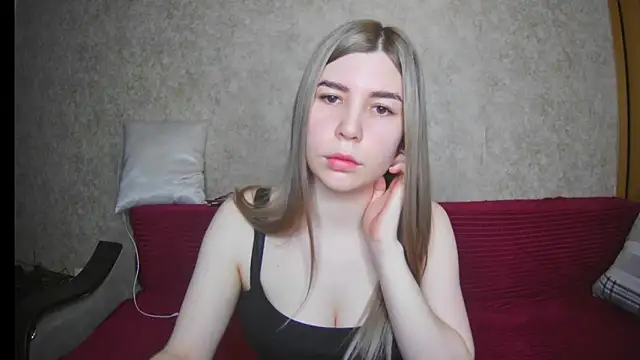 ElllaNuar online show from 03/11/25, 06:41