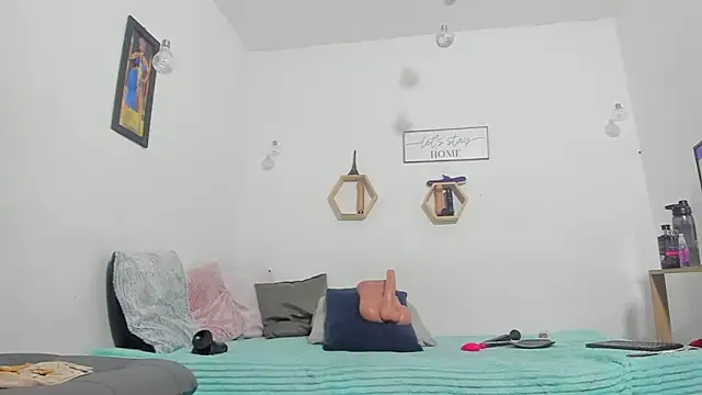 clarise cooper online show from 10/21/25, 08:14