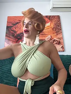 Selvaggia official83 online show from 03/03/26, 11:06