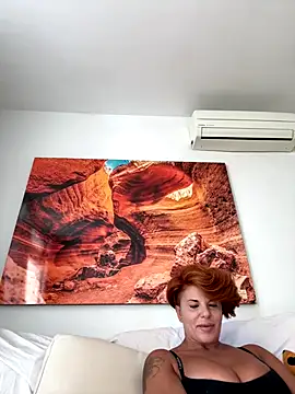 Selvaggia official83 online show from 11/07/25, 11:48