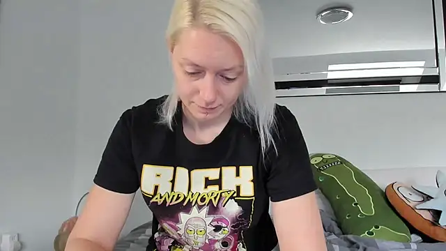 BetterThanYourEx69 online show from 10/25/25, 08:57