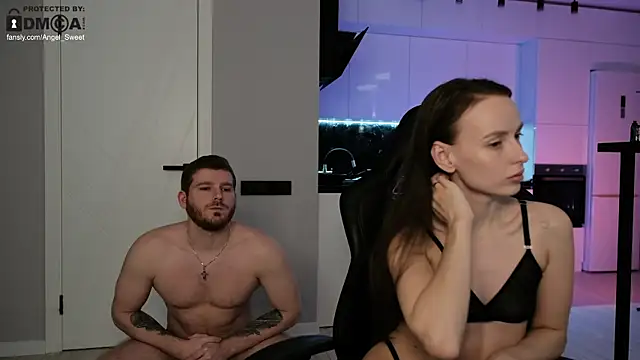 sweettooth21 online show from 10/30/25, 03:49