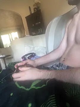 EE123458 online show from 09/21/25, 02:22