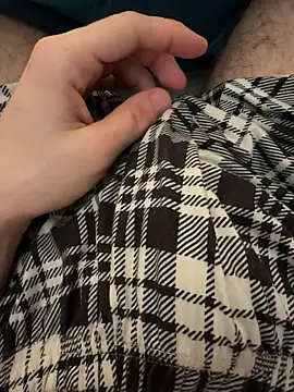 EE123458 online show from 02/25/26, 02:01