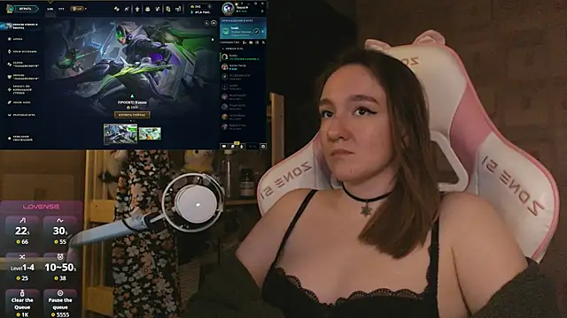 MoonlishSiren online show from 05/22/26, 08:07