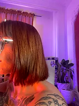 ValenGray online show from 11/08/25, 01:14