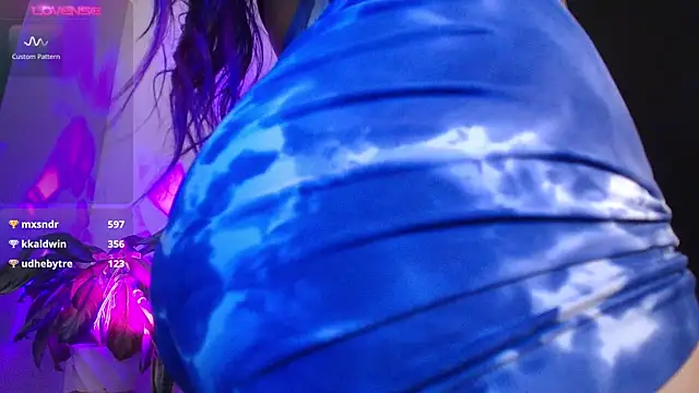 ValenGray online show from 03/21/25, 11:55