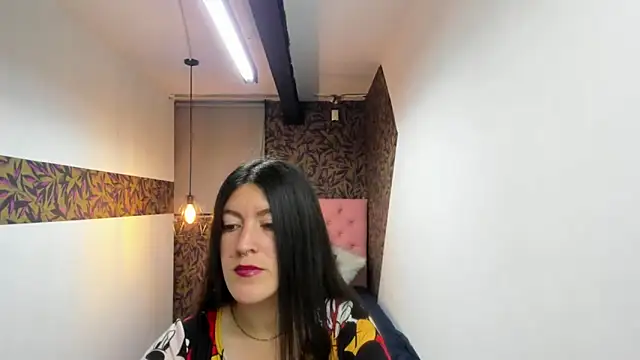 LiaCooper  online show from 03/15/25, 12:02