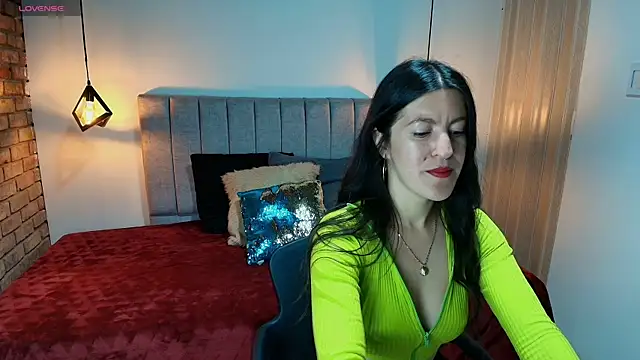 LiaCooper  online show from 06/08/26, 12:38