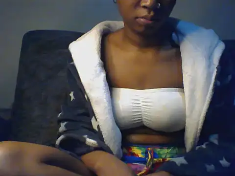 Snapshot of DADDYS_shuga chatting on 12/03/24, 08:44 DADDYS shuga online show from 12/03/24, 08:44
