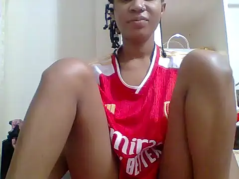 Snapshot of DADDYS_shuga chatting on 06/20/26, 06:57 DADDYS shuga online show from 06/20/26, 06:57