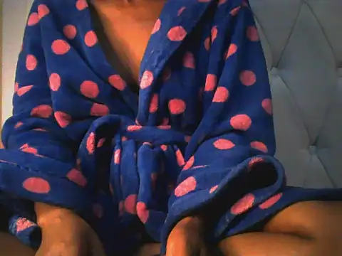 Snapshot of DADDYS_shuga chatting on 01/15/25, 04:21 DADDYS shuga online show from 01/15/25, 04:21