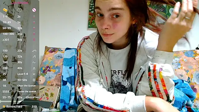 Sophie Bell online show from 02/02/25, 09:56